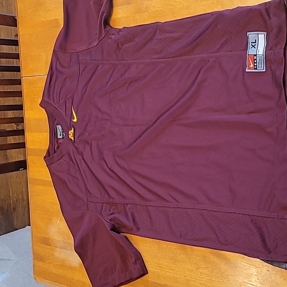 University of Minnesota Golden Gophers jersey